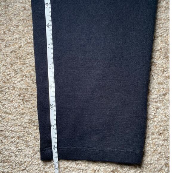 LOFT - Black Stretchy Cropped Pants - Comfortable & Stylish - Picture 8 of 10